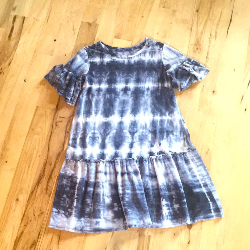 Art class dress.